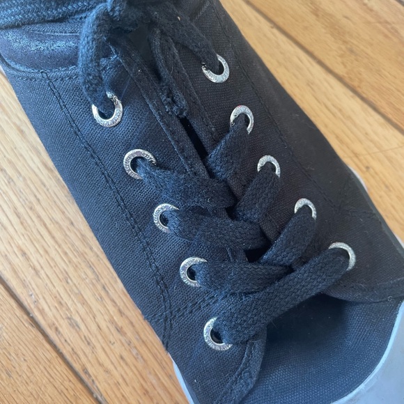 G BY GUESS Oona Fashion Sneakers Studded Black Size 8.5 - Picture 3 of 7